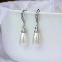 Elinor Dashwood Waterdrop Pearl Earrings
